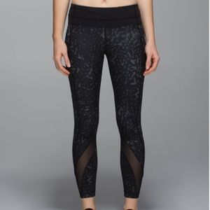 Lululemon 7/8 Inspire Tight